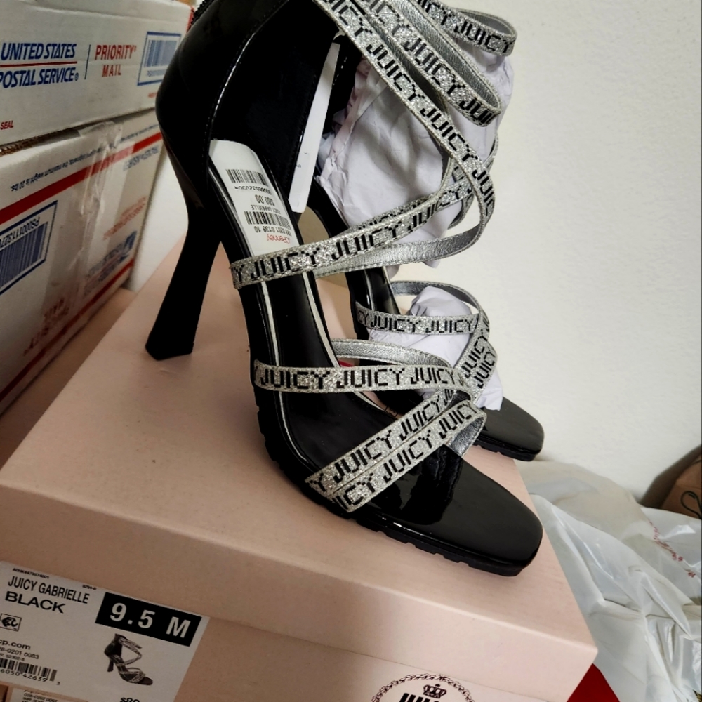 Juicy heels